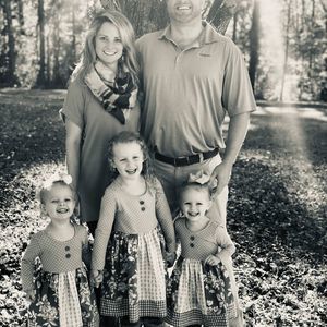 Meet your Posher, Cortney